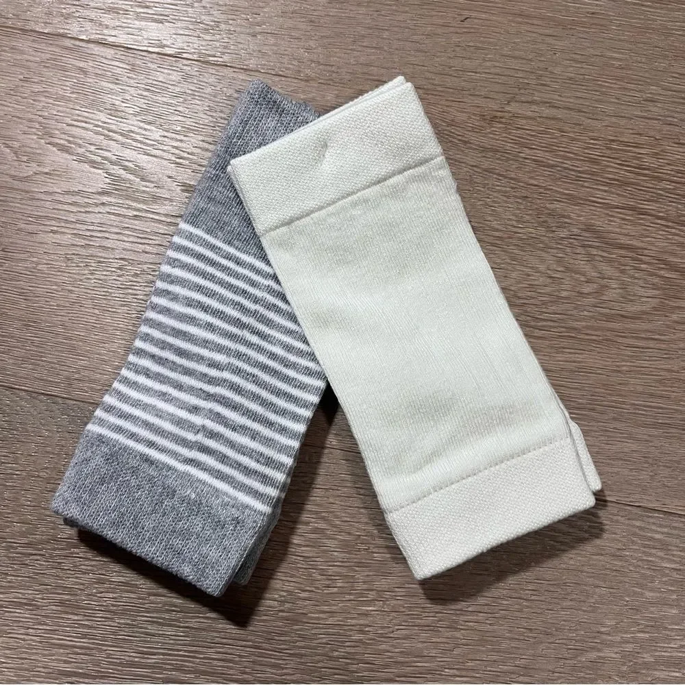 Cloud Island Gray and White Striped Leg Warmers 6-9M
